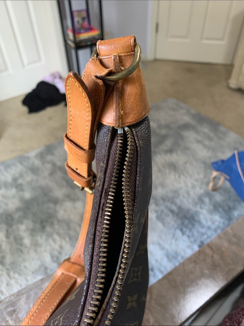 Louis Vuitton Monogram Canvas Shoulder Bag in Brown with Tan Trim with wear - Picture 2 of 14
